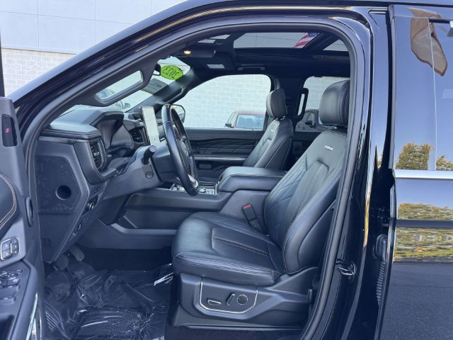 Certified 2023 Ford Expedition Platinum AWD/4WD image 29