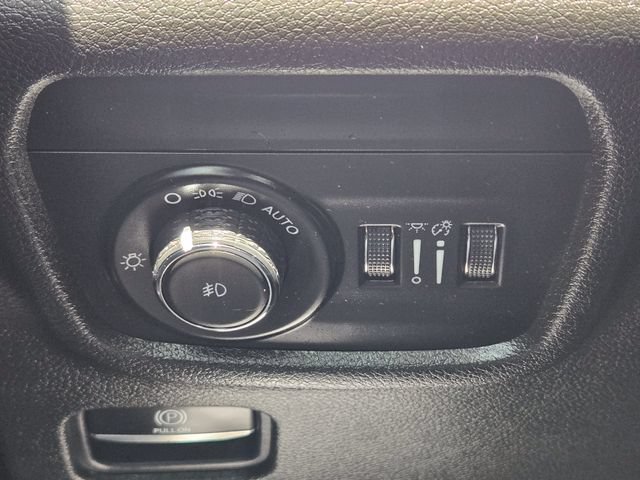 Used 2021 Jeep Grand Cherokee L Limited RWD image 21