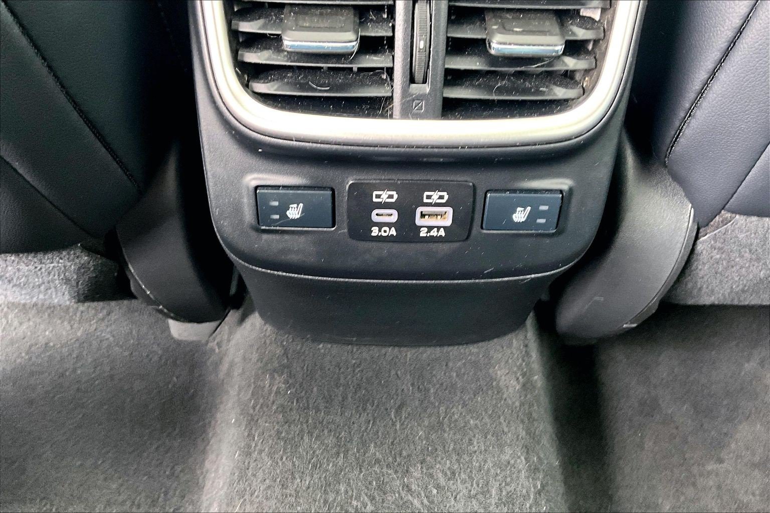 Used 2024 Subaru Outback Touring XT AWD/4WD image 33