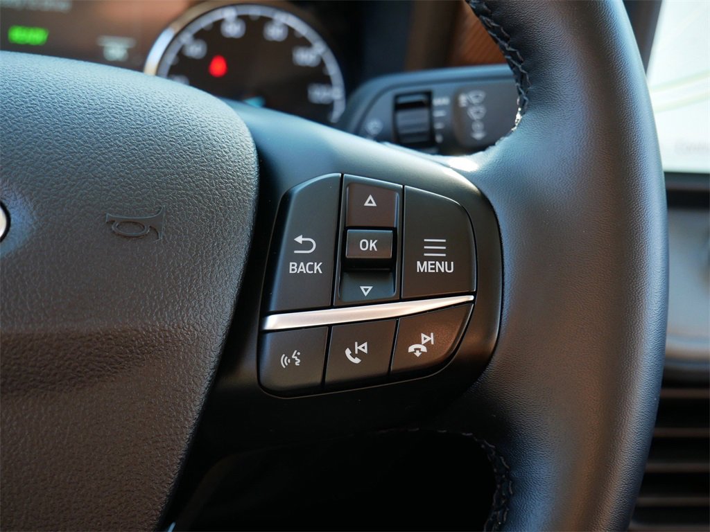 Certified 2024 Ford Maverick Lariat image 21