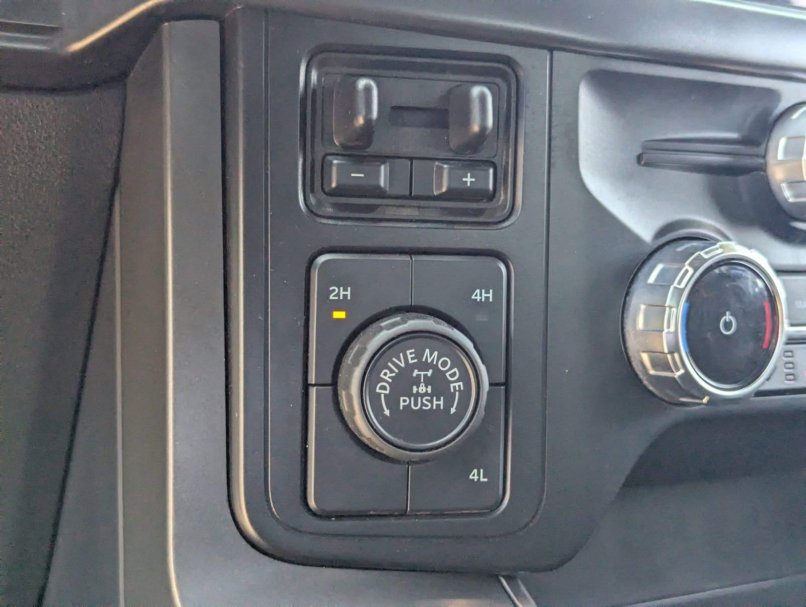 Certified 2024 Ford F150 Tremor w/ Mobile Office Package AWD/4WD image 25