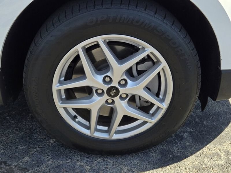 Certified 2024 Ford Edge SEL AWD/4WD image 19