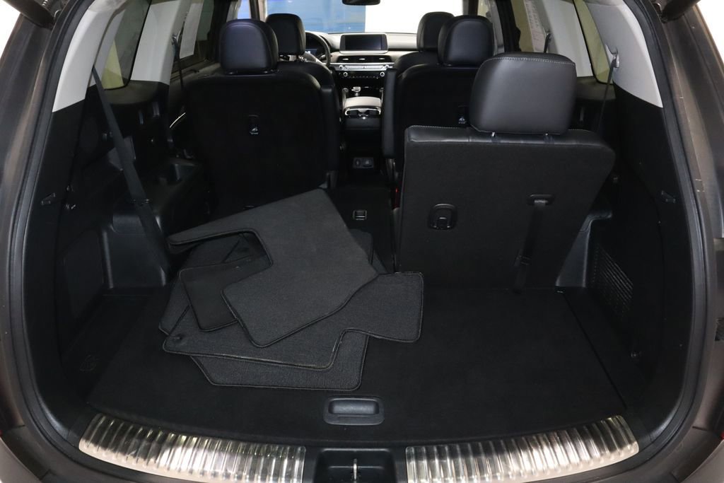 Used 2022 Kia Telluride SX w/ SX Prestige Package image 19
