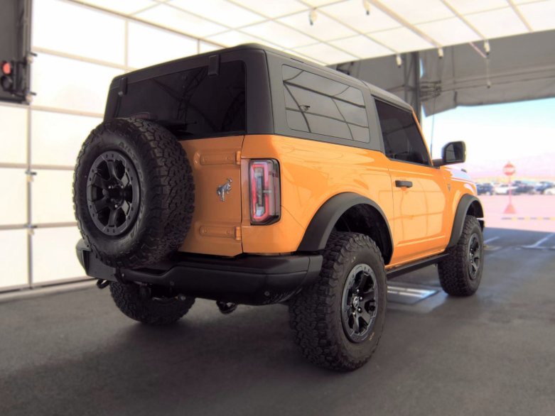 Certified 2022 Ford Bronco Badlands AWD/4WD image 2