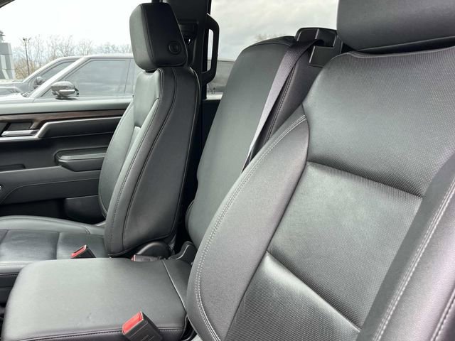 Used 2024 GMC Sierra 1500 SLT image 29