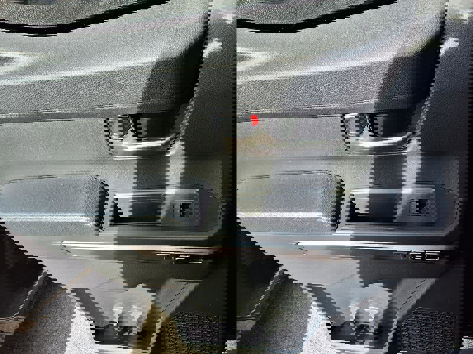 Used 2025 Toyota Tacoma TRD Sport w/ TRD Sport Premium Package image 22