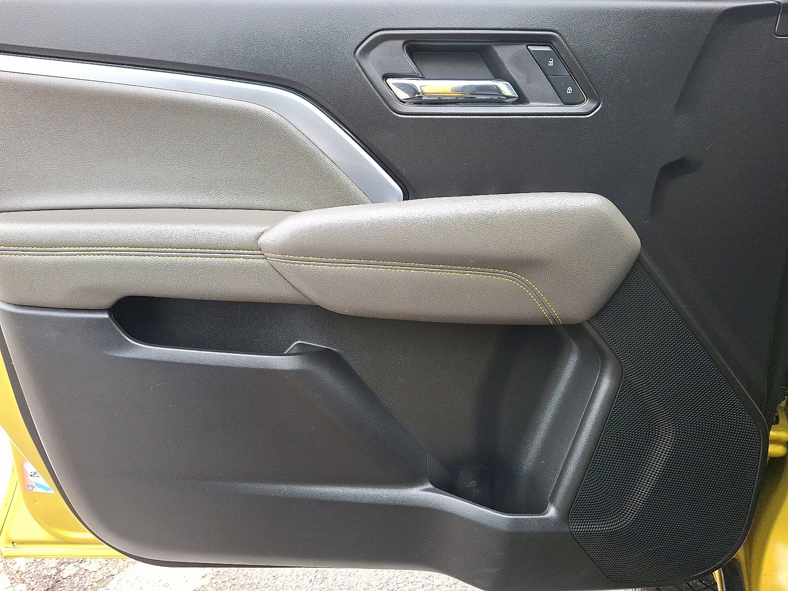 Used 2023 Chevrolet Colorado ZR2 image 12