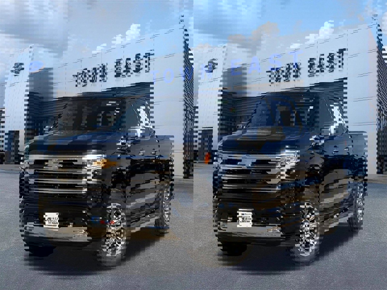 Used 2024 Chevrolet Silverado 1500 High Country w/ Technology Package