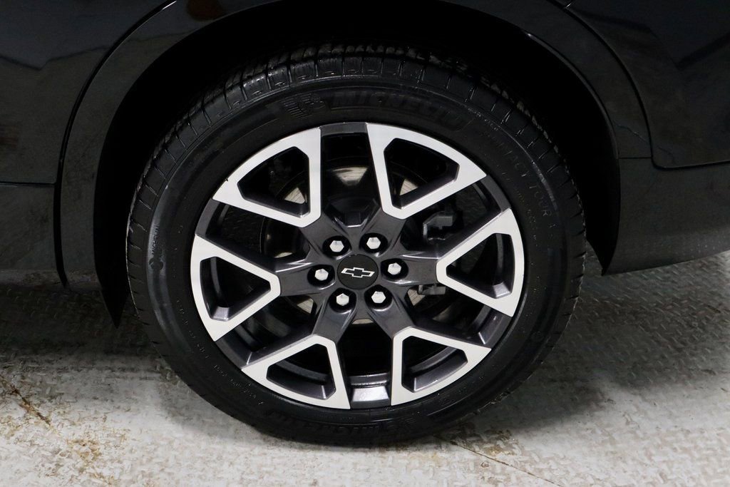 Used 2025 Chevrolet Blazer RS image 13