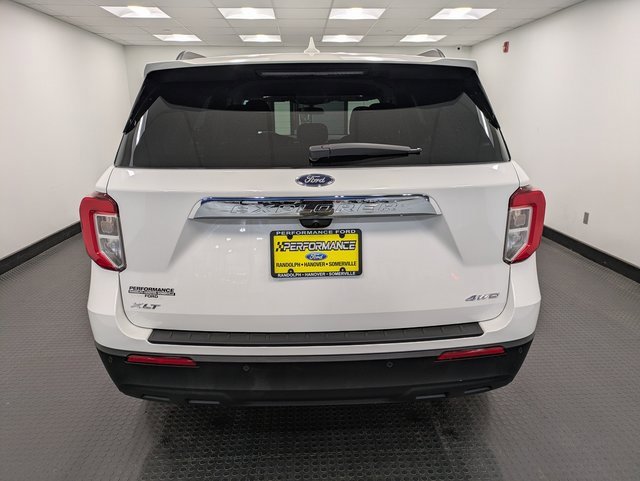 Certified 2023 Ford Explorer XLT image 5