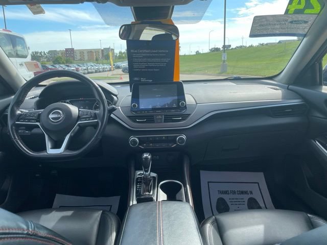 Used 2024 Nissan Altima 2.5 SR FWD image 23
