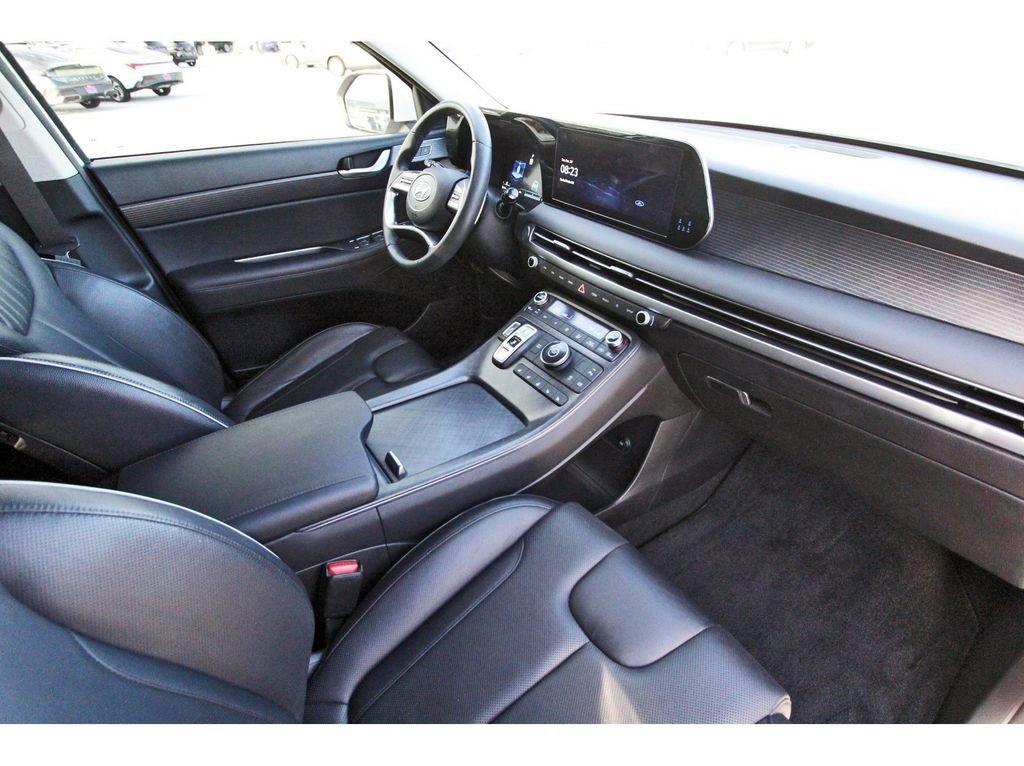 Used 2023 Hyundai Palisade Limited image 29
