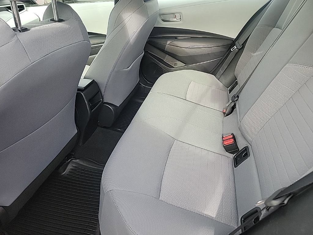 Used 2020 Toyota Corolla SE image 38