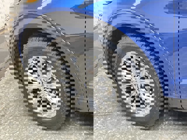 Certified 2021 Ford Explorer Limited w/ Equipment Group 301A image 40