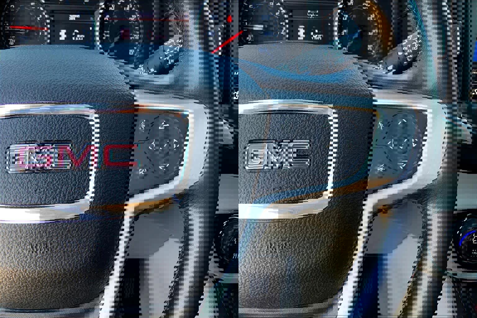 Used 2019 GMC Terrain SLT w/ Preferred Package FWD image 25