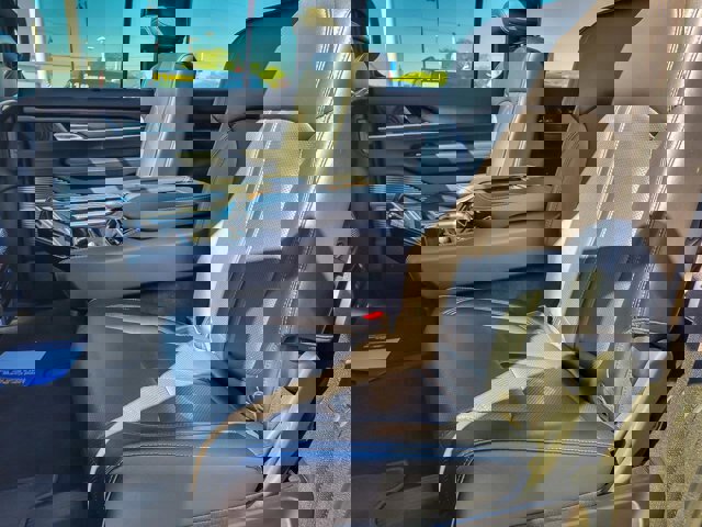 Used 2023 Jeep Grand Wagoneer 4WD image 15