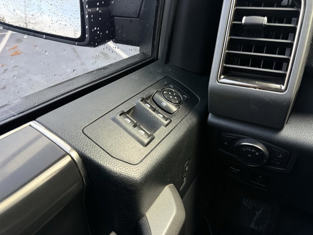 Certified 2019 Ford F150 Raptor w/ Equipment Group 801A Mid image 12