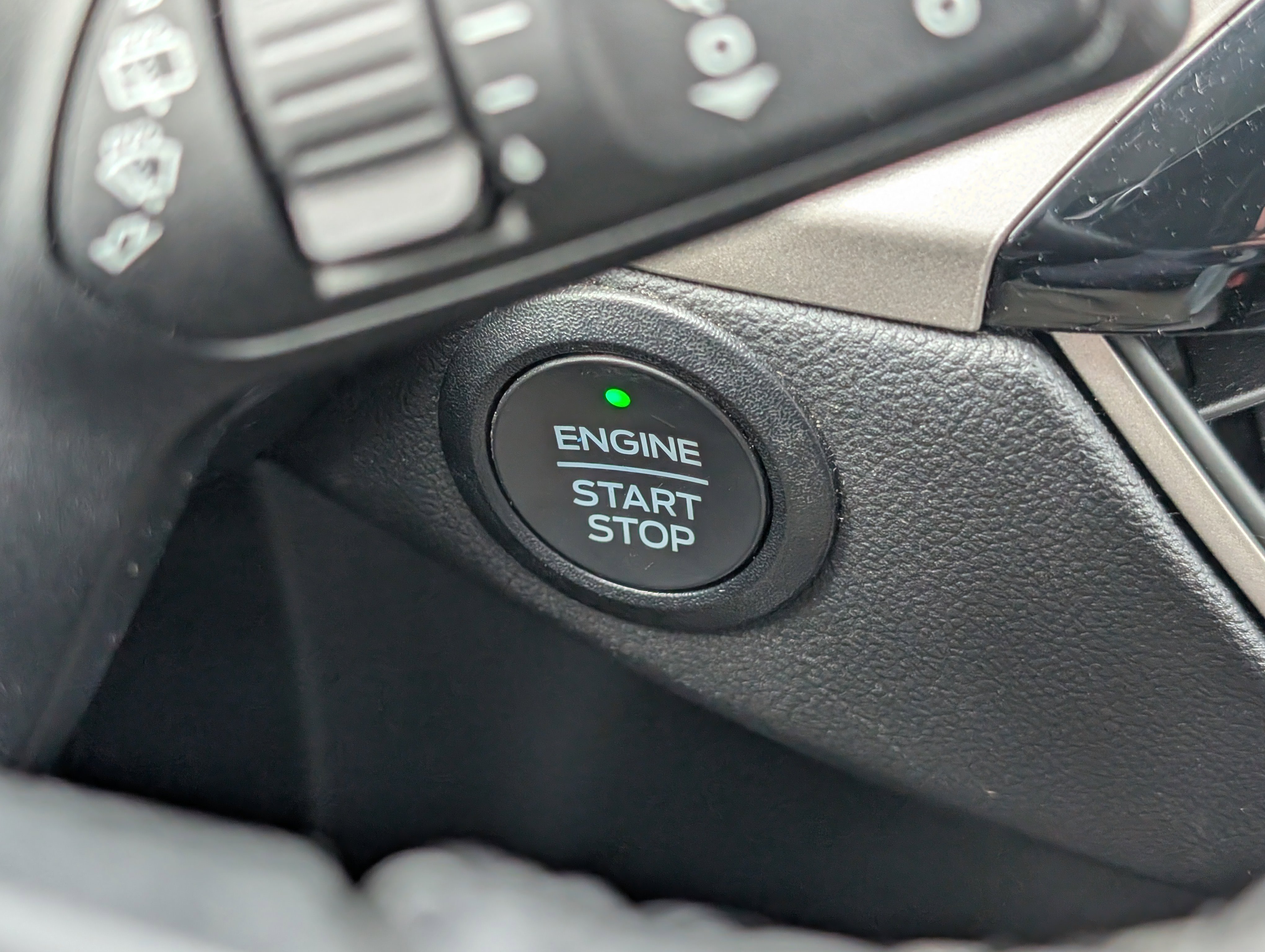 Certified 2022 Ford Escape SE w/ Convenience Package image 25