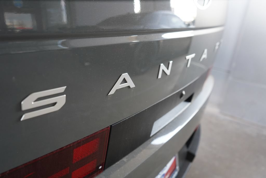 Used 2025 Hyundai Santa Fe SEL FWD image 7