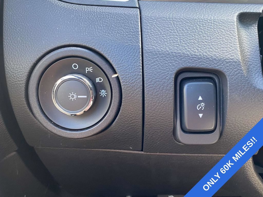 Certified 2019 Ford Taurus SEL w/ Equipment Group 201A FWD image 18