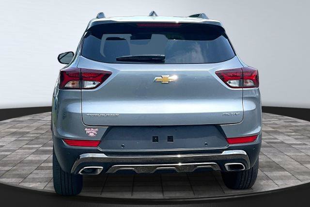 Used 2023 Chevrolet TrailBlazer ACTIV w/ Technology Package FWD image 4