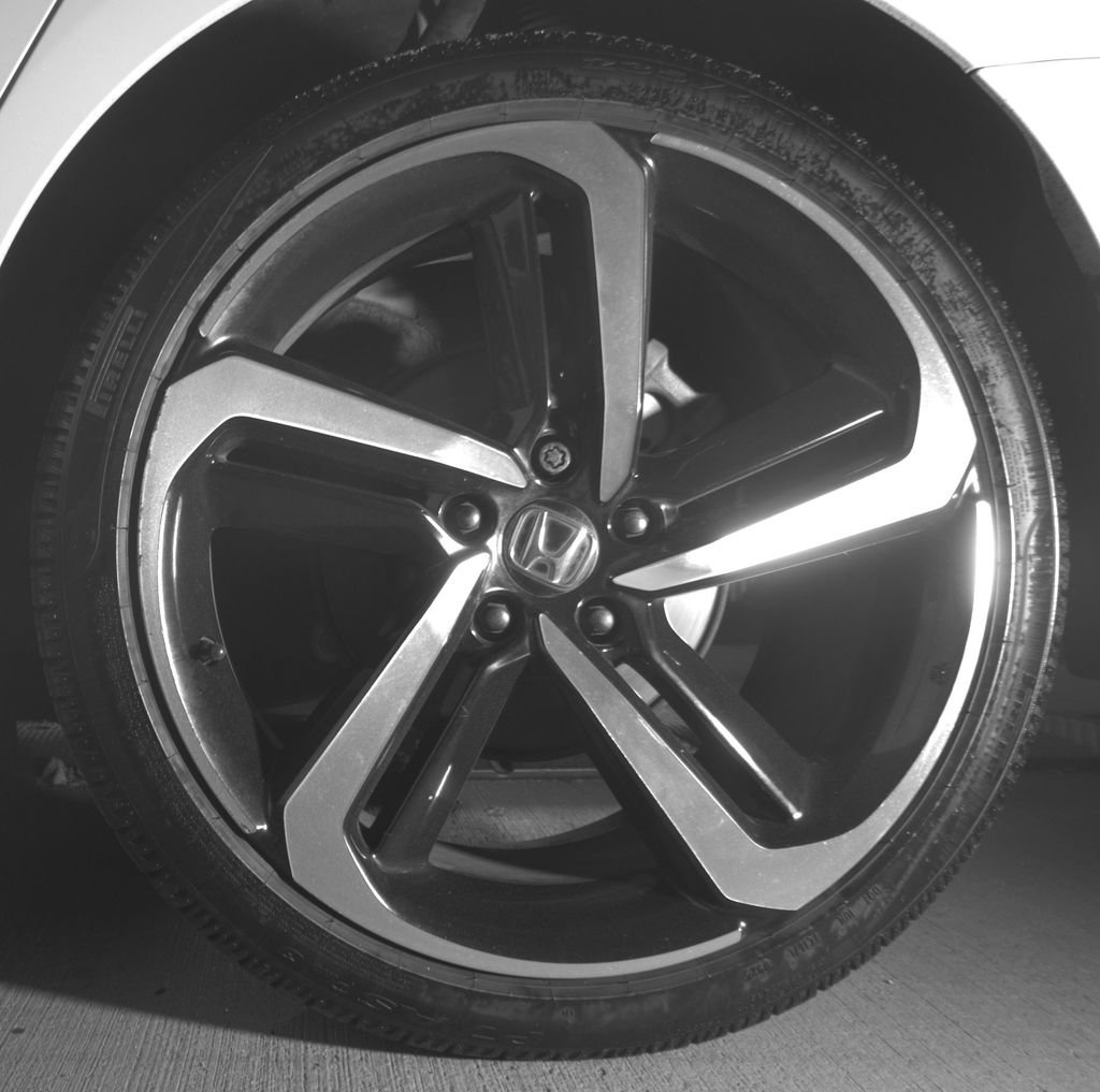 Used 2019 Honda Accord Sport image 12