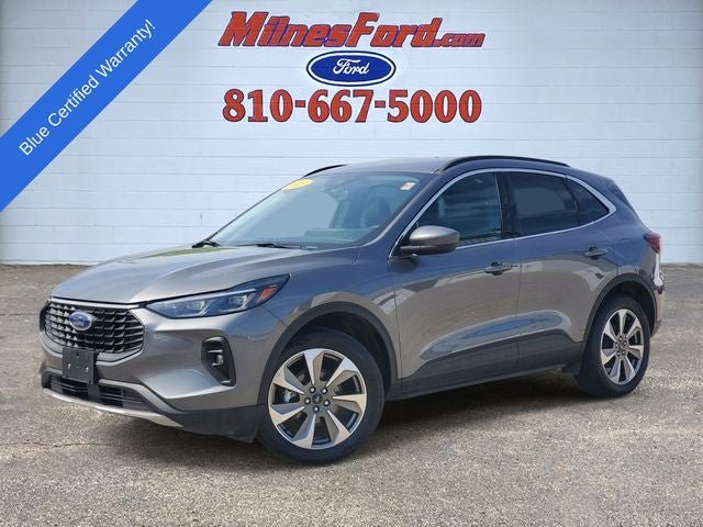 Certified 2025 Ford Escape Platinum AWD/4WD image 1