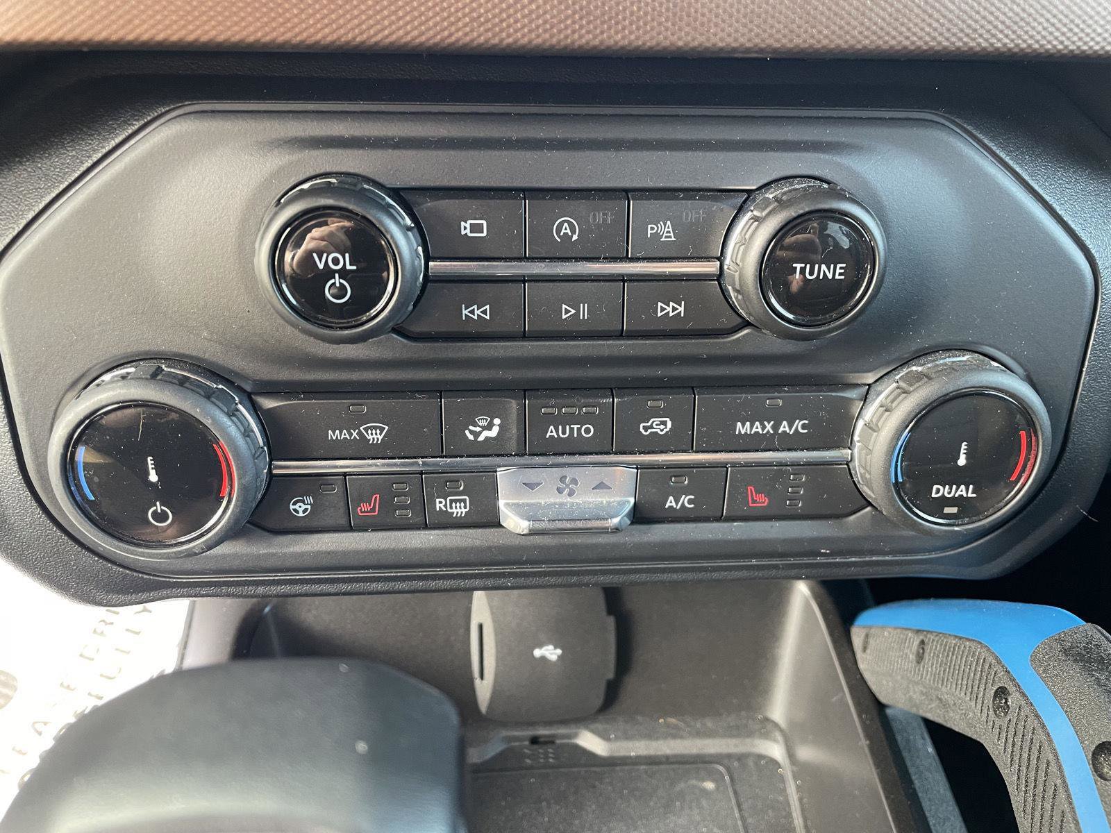 Certified 2022 Ford Bronco Outer Banks AWD/4WD image 23