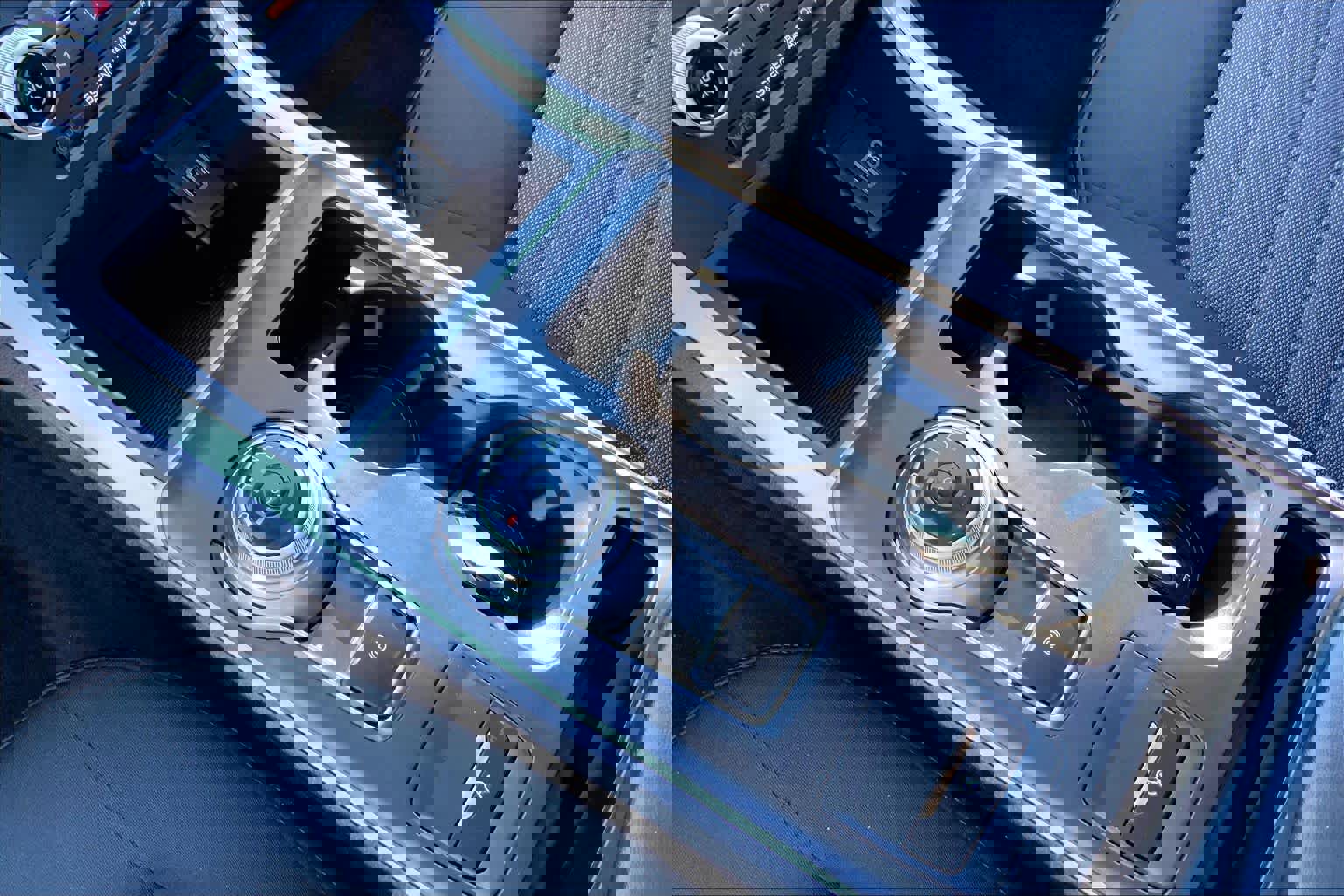 Certified 2024 Ford Edge SE w/ Black Appearance Package image 15