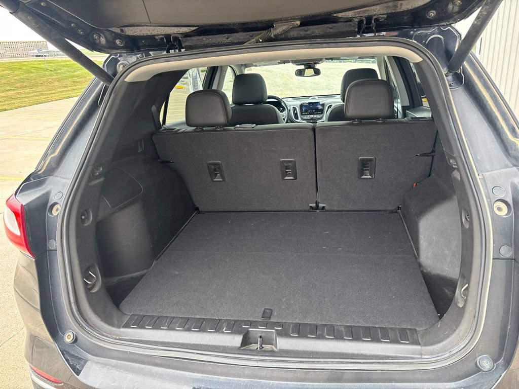 Used 2021 Chevrolet Equinox Premier AWD/4WD image 13
