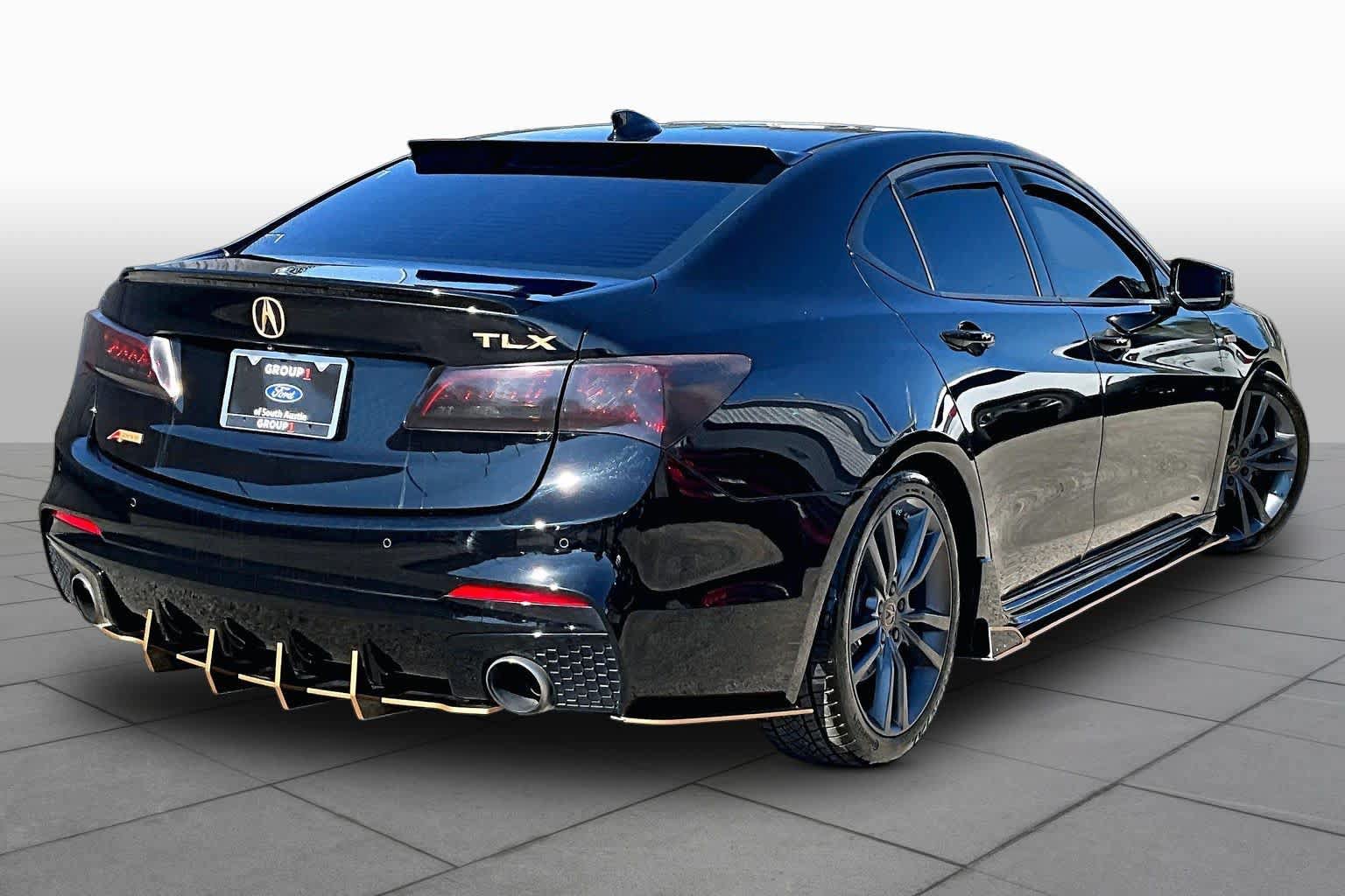 Used 2018 Acura TLX w/ Technology & A-SPEC Package FWD image 13