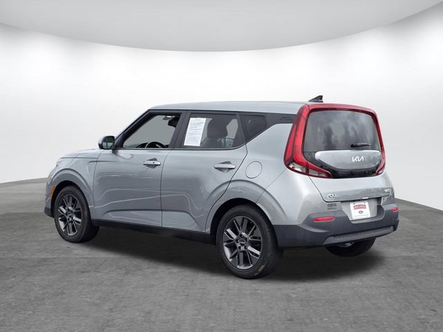 Used 2022 Kia Soul EX FWD image 6