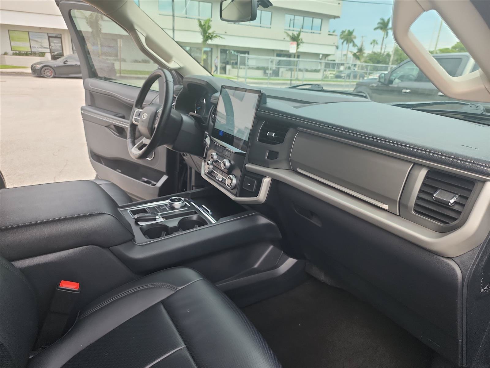Certified 2023 Ford Expedition Max XLT RWD image 27
