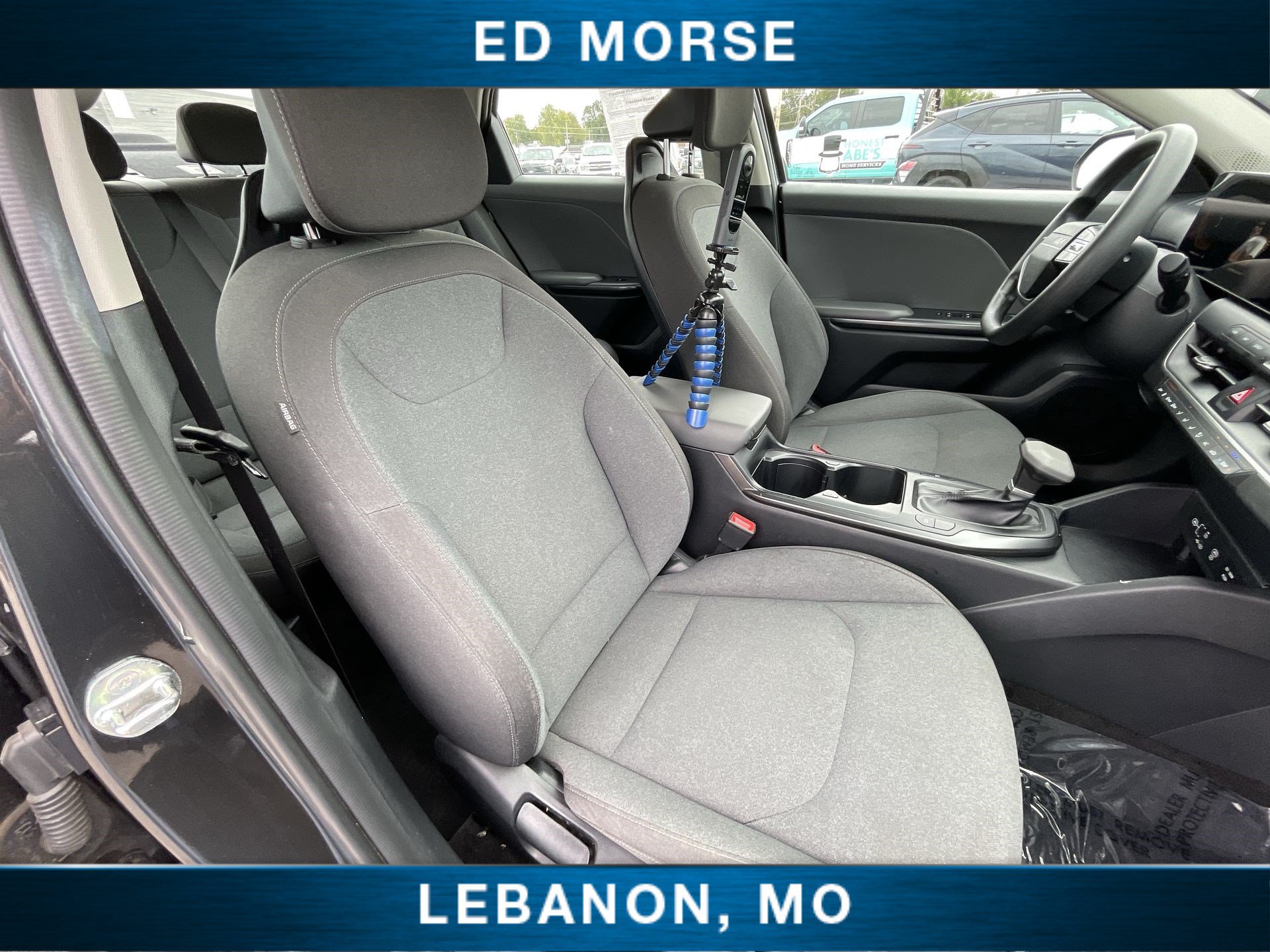 Used 2025 Kia K4 FWD image 25
