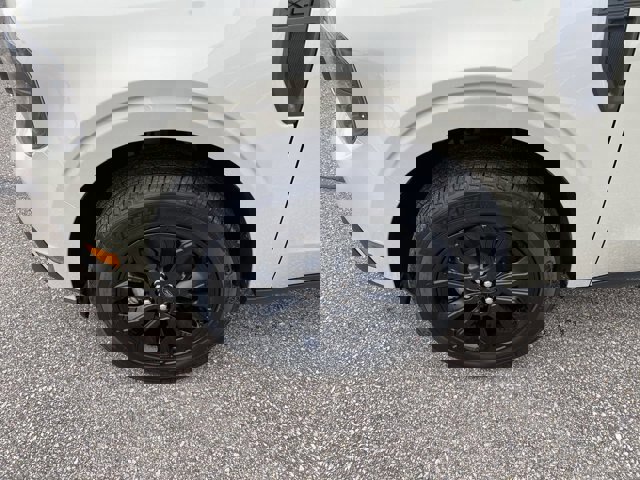 Certified 2024 Ford Maverick XLT w/ XLT Luxury Package FWD image 10