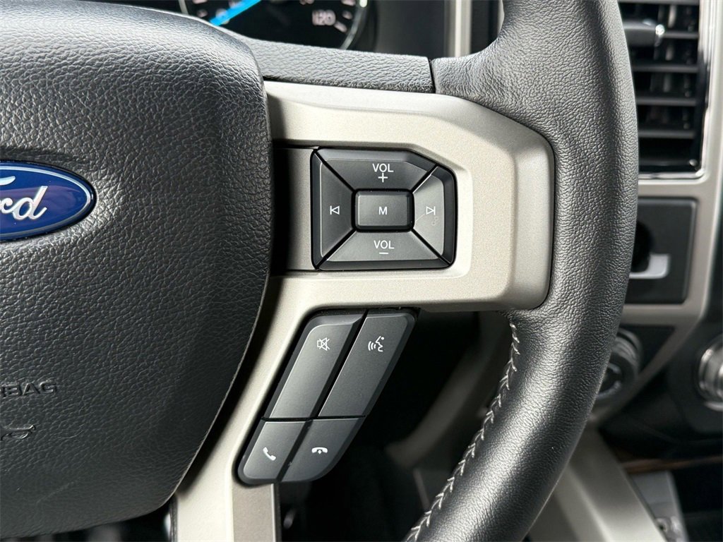 Certified 2019 Ford F150 Lariat w/ Equipment Group 502A Luxury image 19