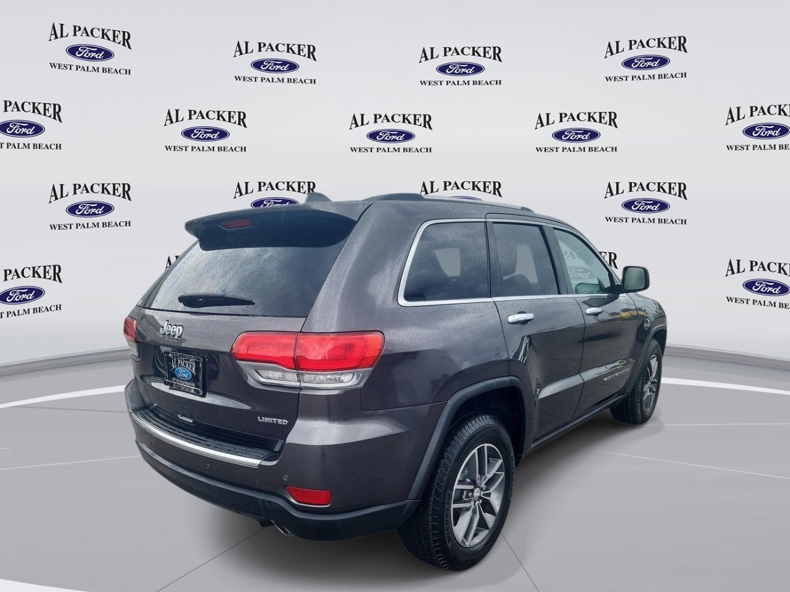 Used 2017 Jeep Grand Cherokee Limited RWD image 5