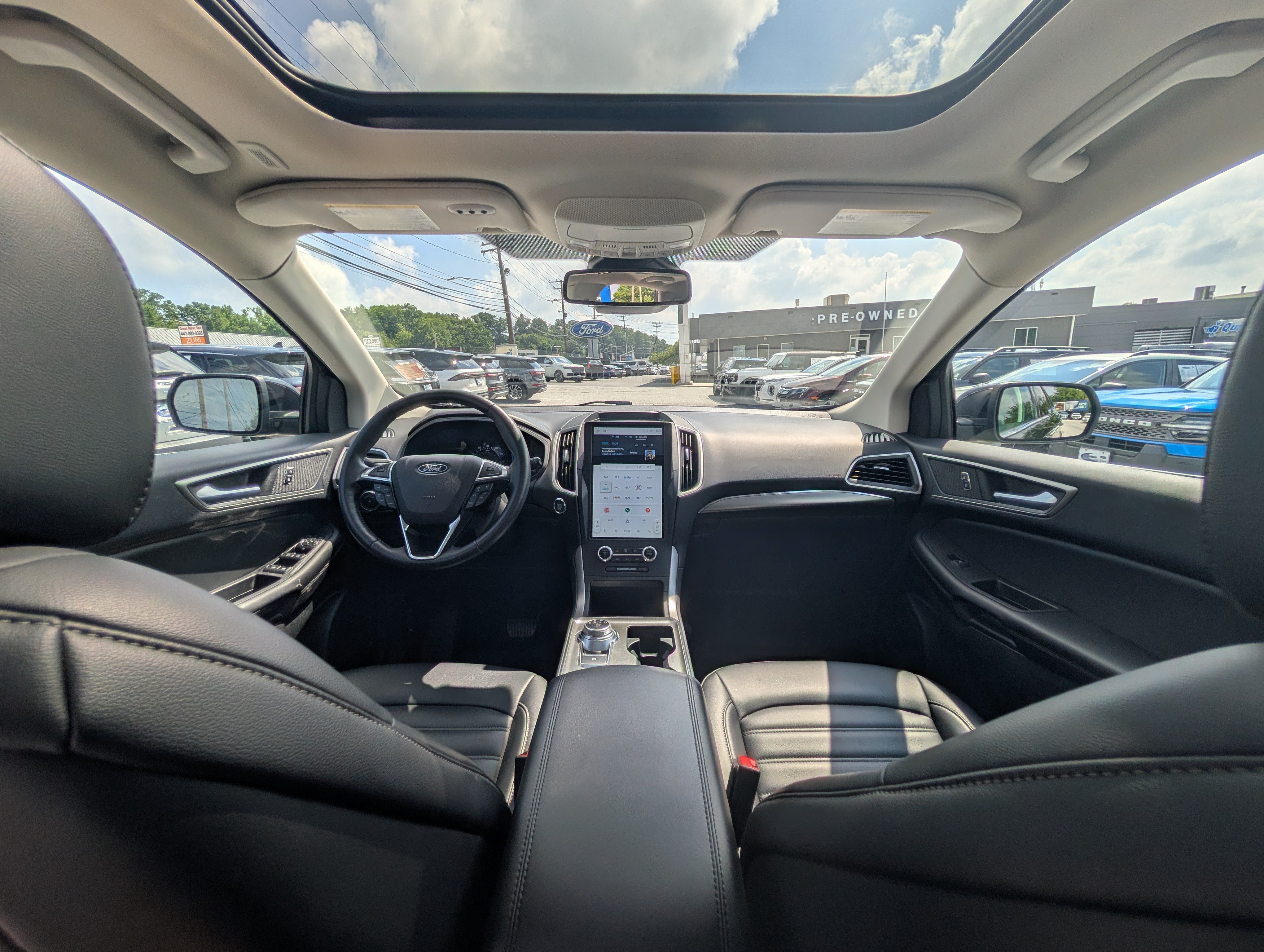 Certified 2022 Ford Edge SEL w/ Convenience Package AWD/4WD image 18