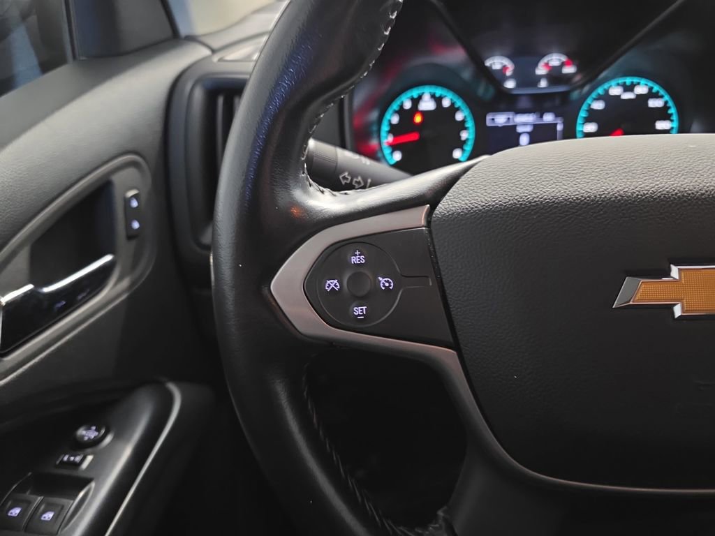 Used 2022 Chevrolet Colorado LT w/ LT Convenience Package image 14