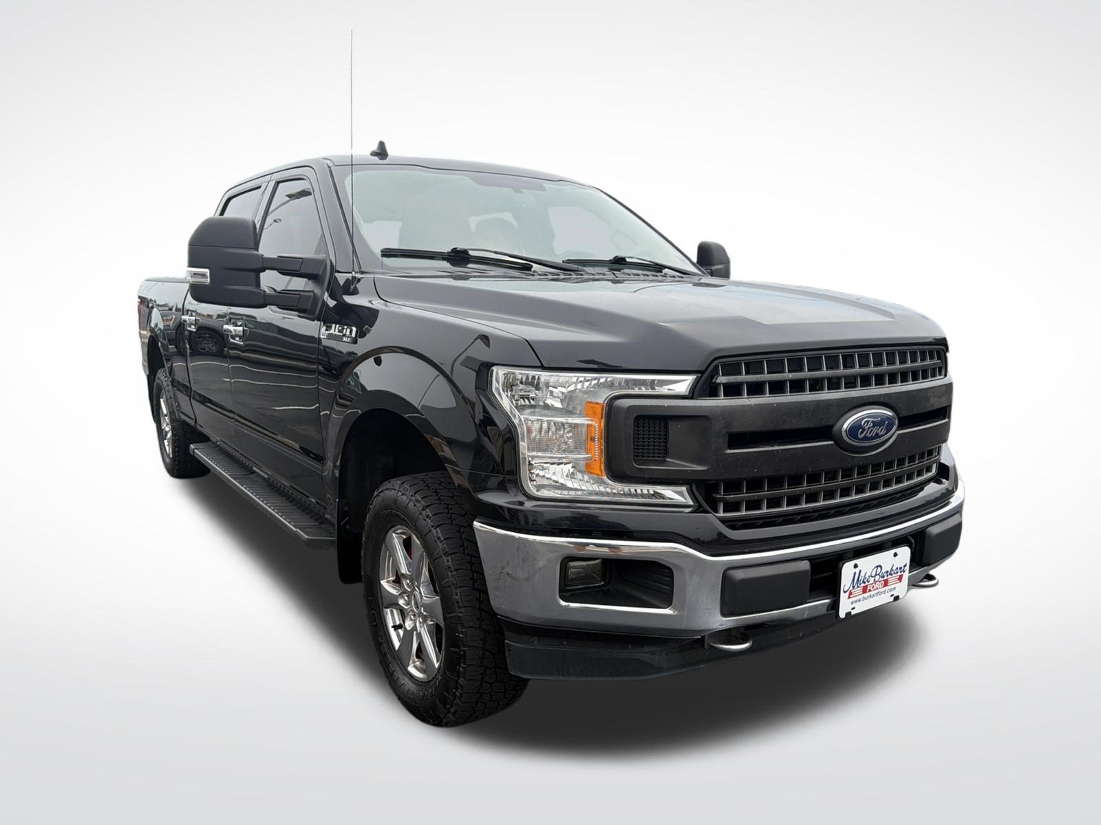 Certified 2018 Ford F150 XLT w/ Equipment Group 302A Luxury AWD/4WD image 4