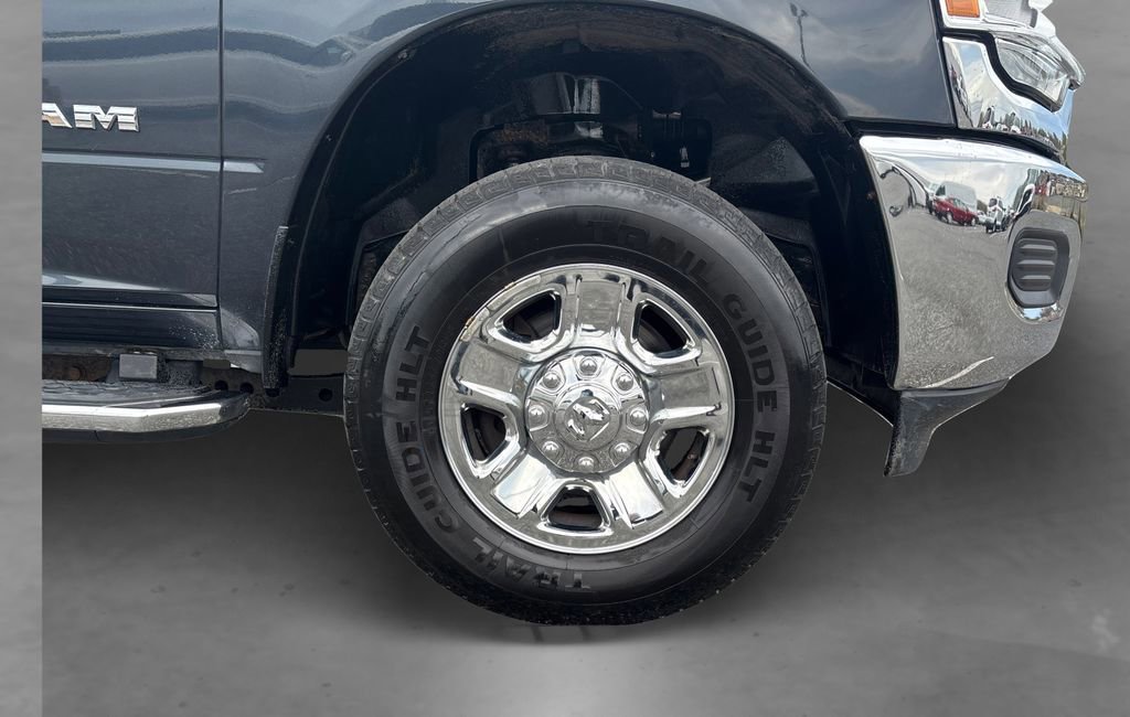 Used 2019 RAM 2500 Big Horn w/ Cold Weather Group image 19