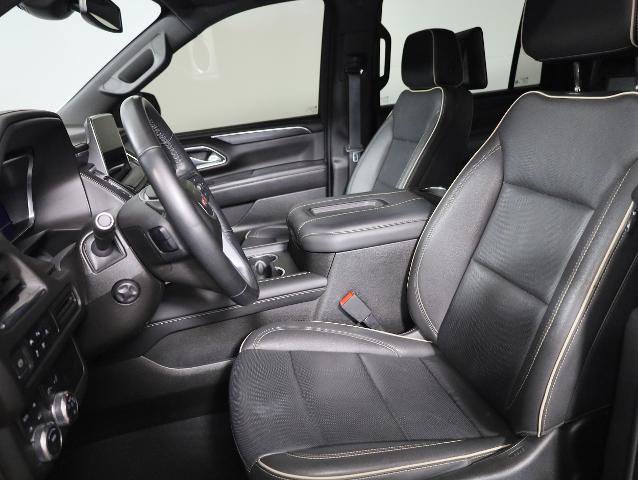 Used 2023 GMC Yukon XL SLT w/ SLT Premium Package AWD/4WD image 7