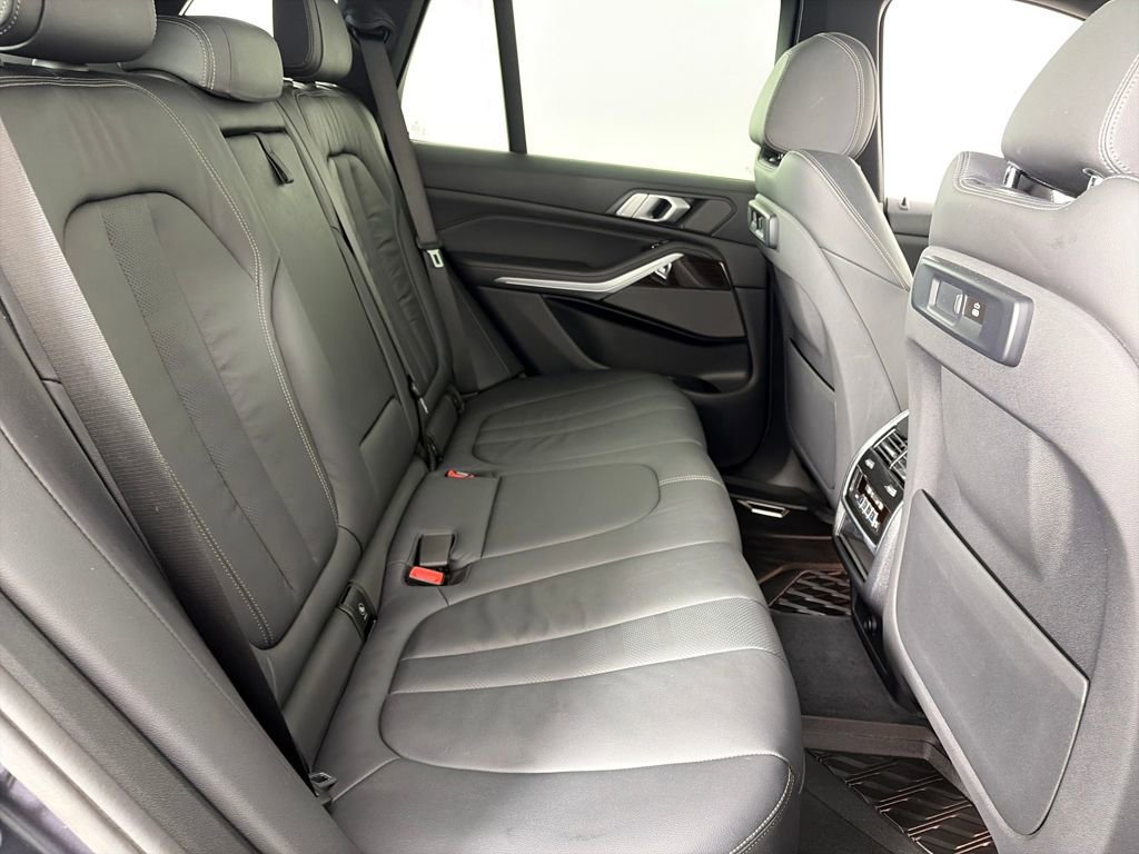 Used 2019 BMW X5 xDrive40i image 29
