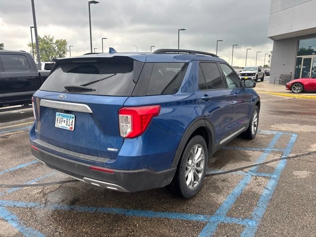 Certified 2020 Ford Explorer XLT w/ Equipment Group 202A AWD/4WD image 5