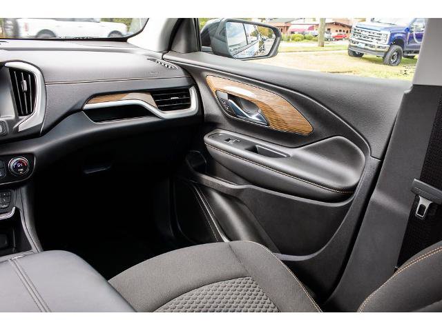 Used 2021 GMC Terrain SLE w/ Driver Convenience Package image 15