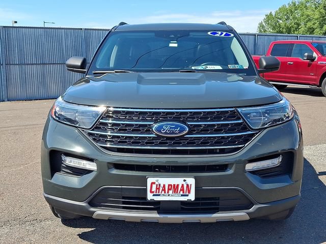 Certified 2021 Ford Explorer XLT w/ Equipment Group 202A AWD/4WD image 2