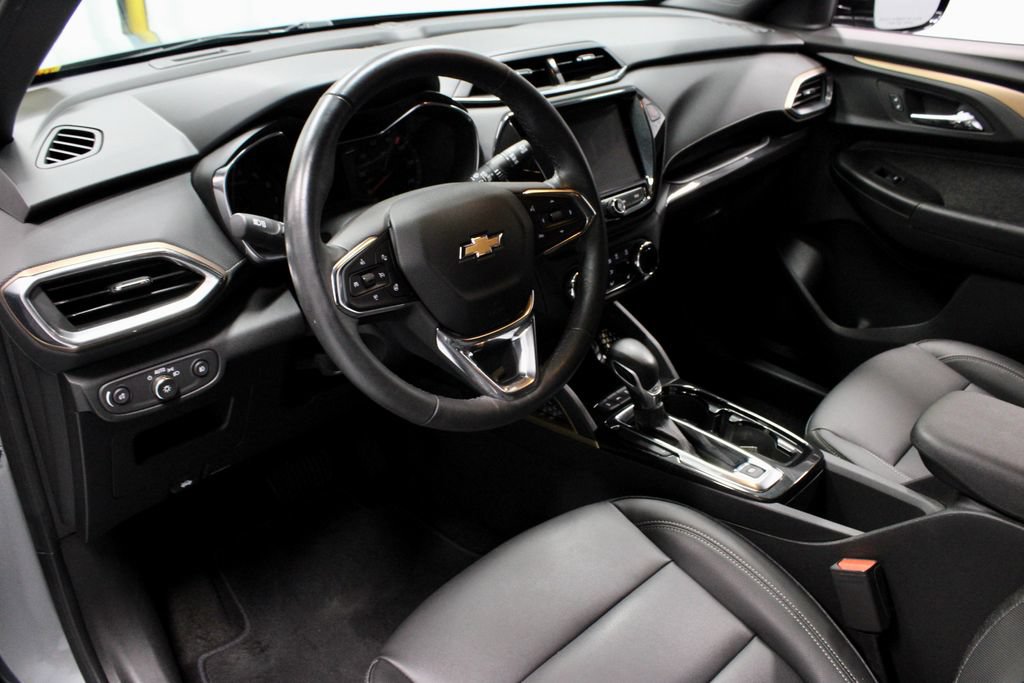 Used 2023 Chevrolet TrailBlazer ACTIV w/ Convenience Package AWD/4WD image 25