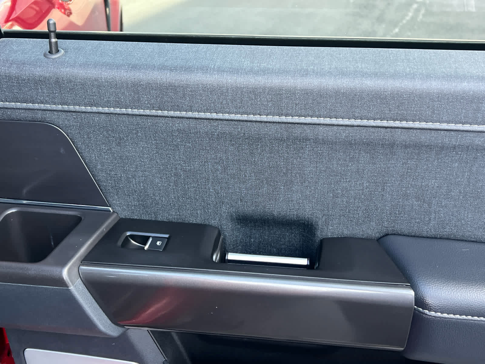 Certified 2023 Ford F150 Lariat w/ Equipment Group 502A High image 21