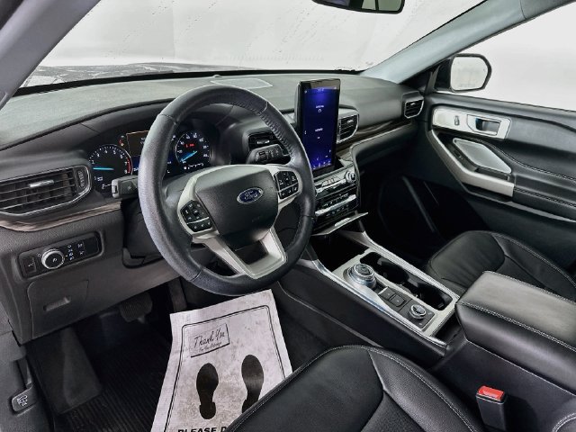 Certified 2023 Ford Explorer Limited w/ Limited Technology Package AWD/4WD image 15