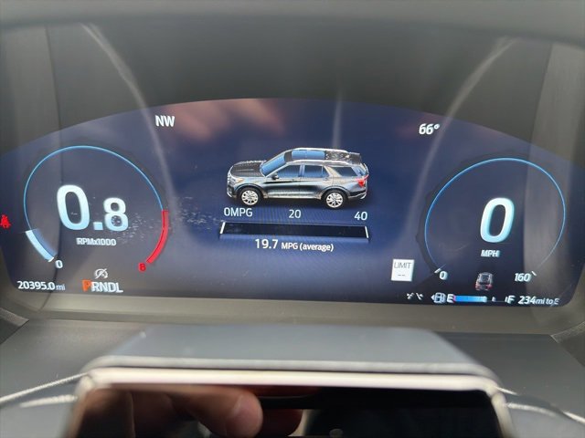 Certified 2025 Ford Explorer Platinum w/ Ultimate Package image 14